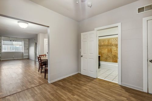 1208 19th St, Milwaukee WI 53204-2048 exterior