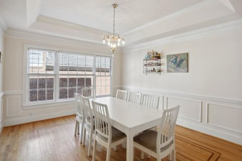 1967 Miles Ln, Atlanta GA 30329-3359 exterior