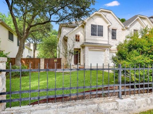 402 32nd St, Austin, TX 78705-2408