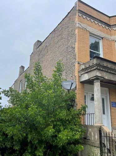 2650 Wilcox St, Chicago, IL 60612-2832