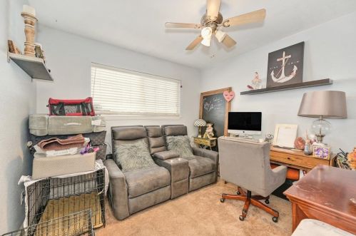 914 Mormon St, Folsom CA 95630-2611 exterior