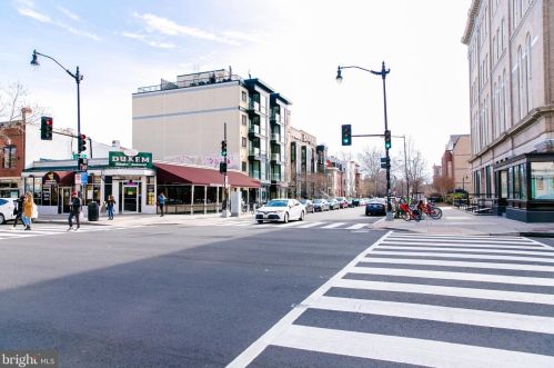 2100 11th St, Washington DC 20001-4016 exterior