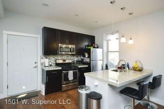 1501 Superior St, Chicago IL  60642-6371 exterior