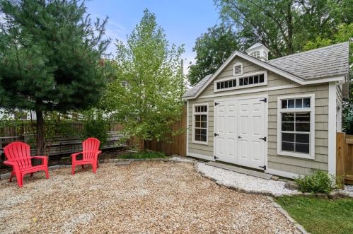 73 Fletcher St, Boston MA 02131-1918 exterior