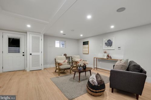 1220 Quincy St, Washington DC  20011-5767 exterior