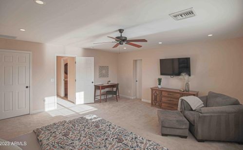 902 Claremont St, Phoenix AZ  85013-1360 exterior