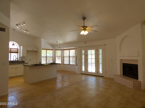 18808 38th St, Phoenix AZ  85050-2617 exterior