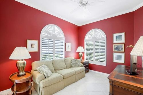 5272 Hawkesbury Way, Naples FL 34119-9581 exterior