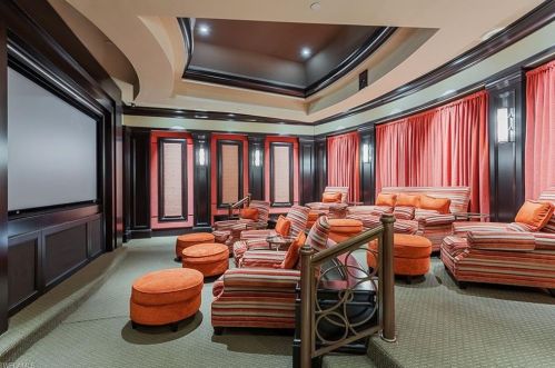 1050 Borghese Ln, Naples FL 34114-7921 exterior