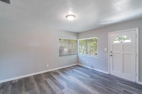 1214 24th Ave, Tampa FL 33605-2173 exterior