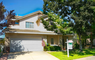 142 Larkin Cir, Folsom CA  95630-3227 exterior