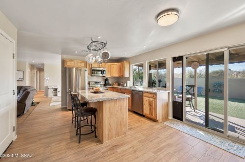 10302 Calle Del Este, Tucson AZ  85748-6845 exterior