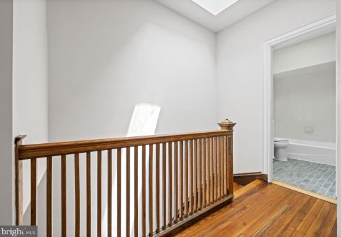 1351 G St, Washington DC 20003-3022 exterior