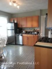 76 Willow St, Cambridge MA  02141-1303 exterior