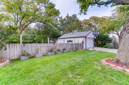 711 Morris Ave, Hillside IL 60162-1132 exterior