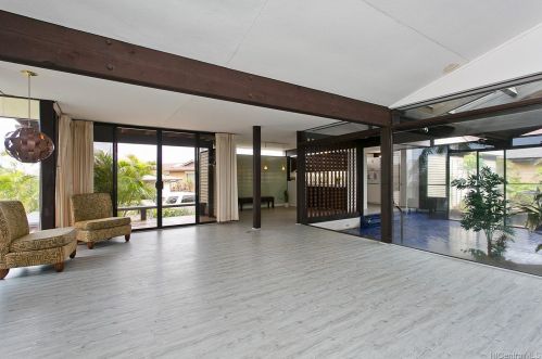 1263 Ala Pili Loop, Honolulu HI  96818-1633 exterior