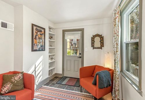 9126 Bradford Rd, Silver Spring MD 20901-4918 exterior