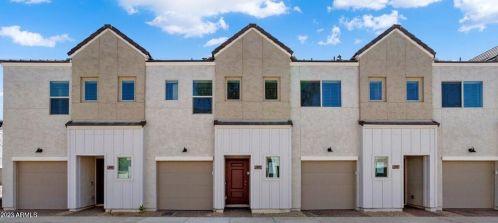 8457 22nd Dr, Phoenix, AZ 85021-7712