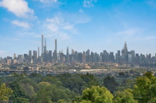 264 Upper Mtn Ave, Montclair NJ 07043-1417 exterior