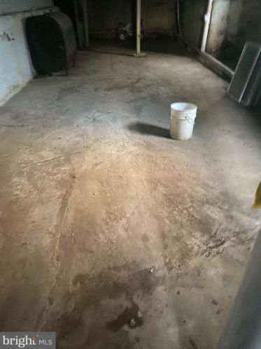 120 6 St, Darby PA 19023-2306 exterior