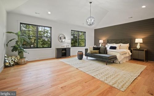 6516 Beverly Ave, Mc Lean VA 22101-5222 exterior