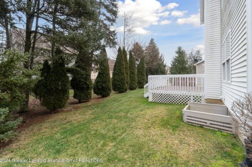 5905 Coleman Rd, East Lansing MI 48823-9799 exterior