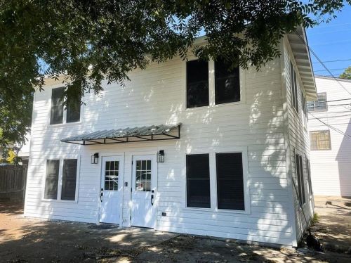 110 30th St, Austin TX  78705-3885 exterior