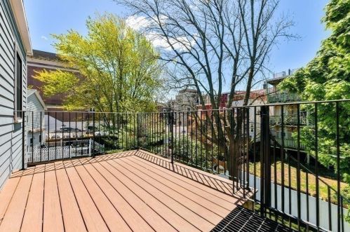 30 Middle St, Boston MA exterior