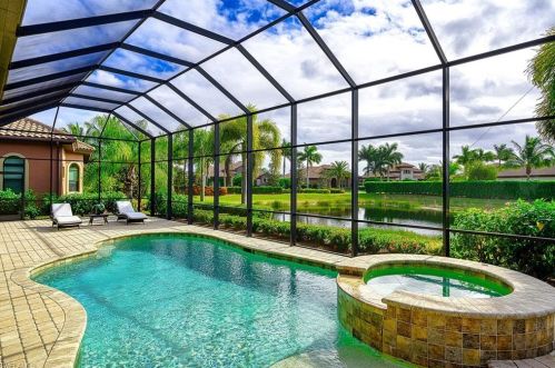 6524 Costa Cir, Naples FL 34113-1710 exterior