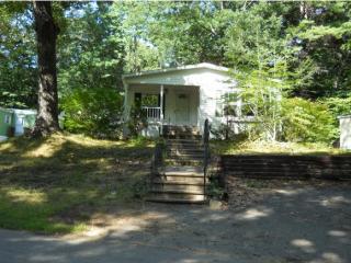 70 Emerald Dr, Barrington, NH 03825-7290