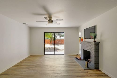 1160 School St, Folsom CA  95630-3112 exterior