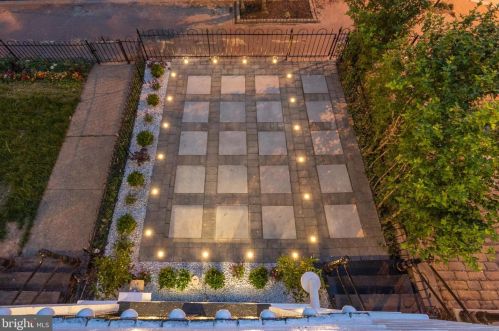 1604 13th St, Washington DC 20009-4303 exterior