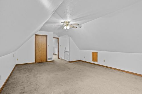 609 Marshall Ave, Pittsburgh PA 15214-3017 exterior