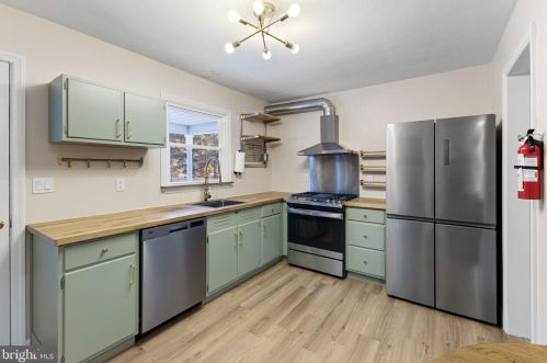 12 Allegheny Ave, Trenton NJ exterior