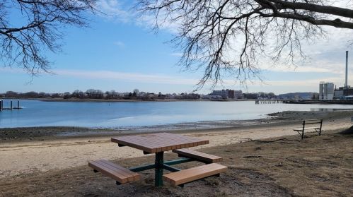 45 Lawn Ave, Quincy MA 02169-7336 exterior