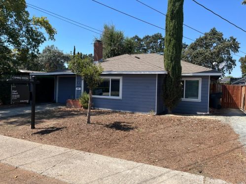 1367 Coventry Rd, Concord, CA 94518-1118