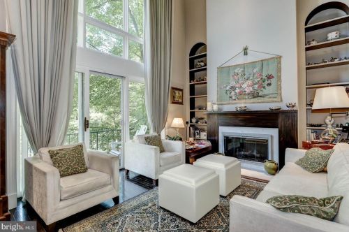 3919 Georgetown Ct, Washington DC  20007-2128 exterior