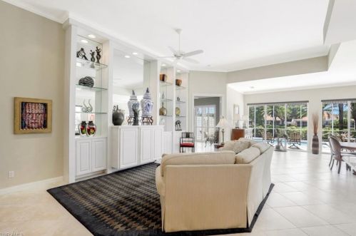 5272 Hawkesbury Way, Naples FL 34119-9581 exterior