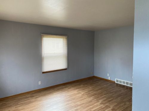 5409 91st St, Milwaukee, WI 53225-3405