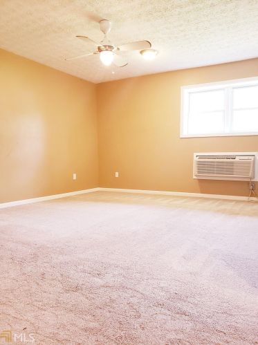 2294 Amber Wood Dr, Lithonia GA 30078-2601 exterior