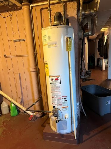 1124 Menard Ave, Chicago IL 60634-1713 exterior