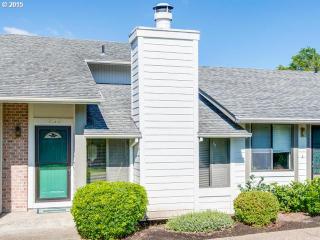 1648 143 Ave, Portland OR  97230-4112 exterior