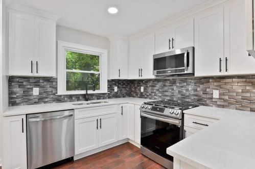 2846 Meadowview Dr, Atlanta GA  30316-4358 exterior