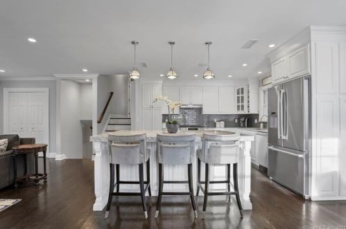 40 Easton Rd, Westport CT 06880-2215 exterior