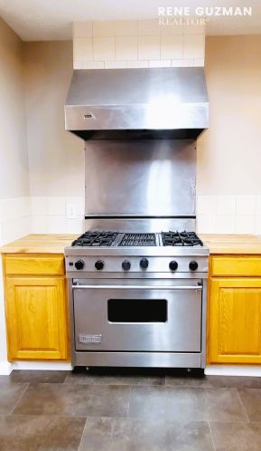 1512 Herrick Ave, Grand Rapids MI 49505-4867 exterior