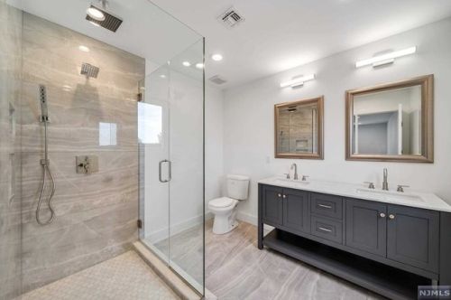 54 Passaic Ave, Hasbrouck Heights NJ 07604-2437 exterior