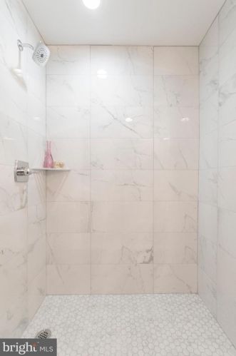 1319 Mckean St, Philadelphia PA  19148-2219 exterior