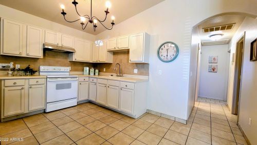 1138 Cocopah St, Phoenix AZ 85007-4046 exterior