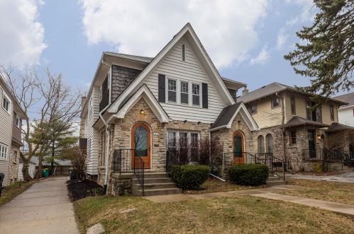 3813 Morris Blvd, Milwaukee WI  53211-2219 exterior