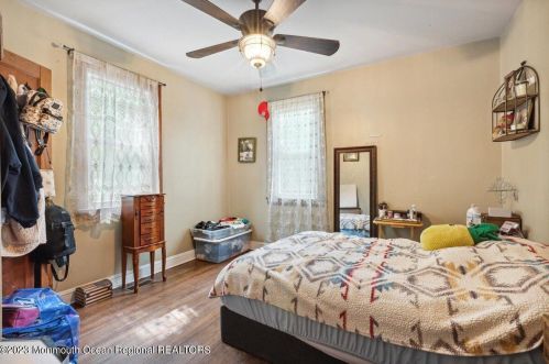 603 Veterans Hwy, Jackson Twp NJ  08527-3730 exterior